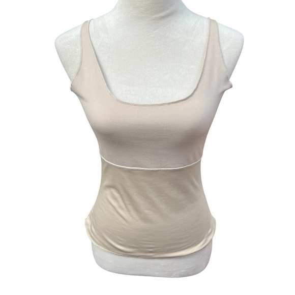 Spanx Large Tan Tank Top Shapewear Polyester Spandex One Flaw - Picture 1 of 7